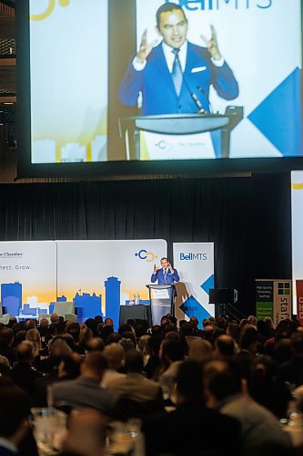 MIKE DEAL / WINNIPEG FREE PRESS
Manitoba Premier Wab Kinew speaks during the The Winnipeg Chamber of Commerce State of the Province Address at the RBC Convention Centre Thursday over the noon hour.
231207 - Thursday, December 07, 2023.