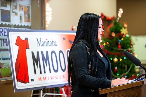 MIKAELA MACKENZIE / WINNIPEG FREE PRESS
	
Star Anderson speaks at the launch of the new MMIWG licence plates at Ka Ni Kanichih on Friday, Dec. 8, 2023. For Malak story.
Winnipeg Free Press 2023