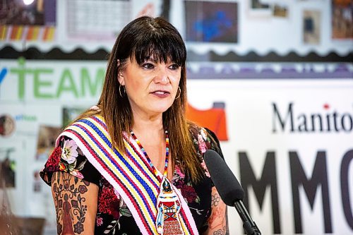 MIKAELA MACKENZIE / WINNIPEG FREE PRESS
	
Housing, addictions and homelessness minister Bernadette Smith launches the new MMIWG licence plates at Ka Ni Kanichih on Friday, Dec. 8, 2023. For Malak story.
Winnipeg Free Press 2023