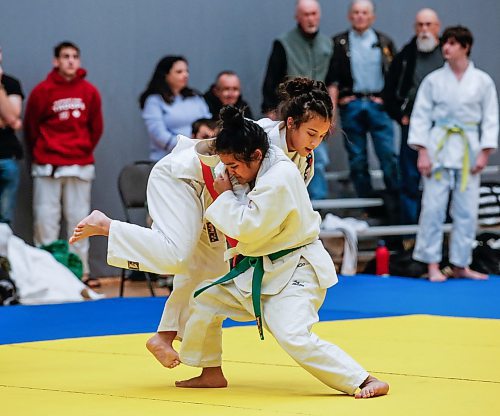 JOHN WOODS / WINNIPEG FREE PRESS
Jacquelin Baldo-Oduca, foreground, and Isabella Nanassy compete in the U16 52kg category during the Judo Manitoba provincial championships at Canada Sport For Life Sunday, December 10, 2023. Baldo-Oduca defeated Nanassy.

Reporter: standup