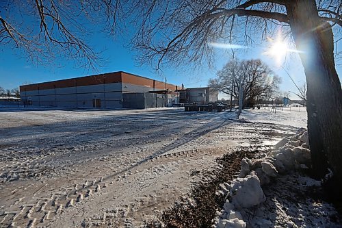 A new outdoor rink is planned for the Sportsplex's overflow parking lot on the north side of the building. (Matt Goerzen/The Brandon Sun)