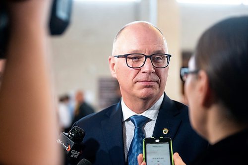 MIKAELA MACKENZIE / WINNIPEG FREE PRESS
	
Mayor Scott Gillingham speaks to the media about the City Hall menorah being taken down on the weekend on Monday, Dec. 11, 2023. For Joyanne story.
Winnipeg Free Press 2023