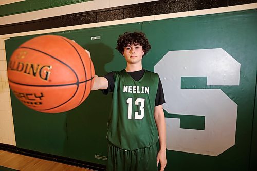 Eric Muller and the Neelin Spartans will play the Northlands Parkway Nighthawks and Dauphin Clippers on Friday in their home gym. (Tim Smith/The Brandon Sun)