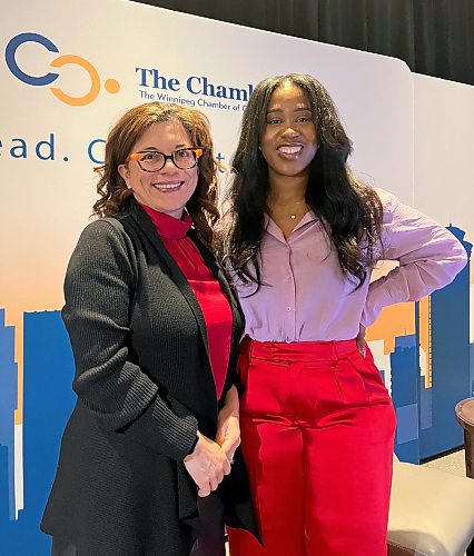 GABRIELLE PICHE / WINNIPEG FREE PRESS

Jhanelle Peters, right, spoke about overcoming burnout at work at a Winnipeg Chamber of Commerce event. She runs her own psychotherapy practice and is the former Toronto Raptors mental health clinician. She stands with Jeannette Montufar-MacKay.

 December 14, 2023