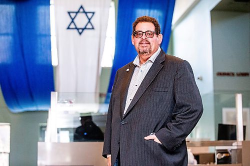 MIKAELA MACKENZIE / WINNIPEG FREE PRESS
	
Jeff Lieberman, CEO of the Jewish Federation of Winnipeg, at the Asper Jewish Community Campus on Thursday, Dec. 14, 2023. For testimonial story.
Winnipeg Free Press 2023