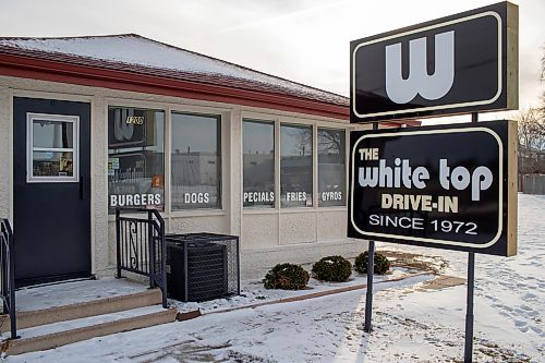 BROOK JONES / WINNIPEG FREE PRESS
The White Top Drive-In is opening its second location in Winnipeg at 1200 Chevrier Blvd. The drive-in was pictured in Winnipeg, Man., Friday, Dec. 15, 2023.