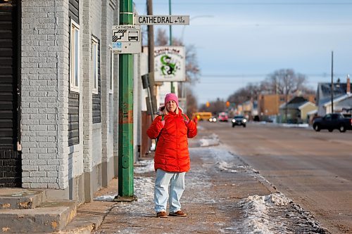 MIKE DEAL / WINNIPEG FREE PRESS
Tanis Baydak used Winnipeg Transit for 12 weeks, bussing from the North End to the University of Manitoba, before stopping because it was too unreliable.
See Gabrielle Piche and Maggie Macintosh stories
231215 - Friday, December 15, 2023.