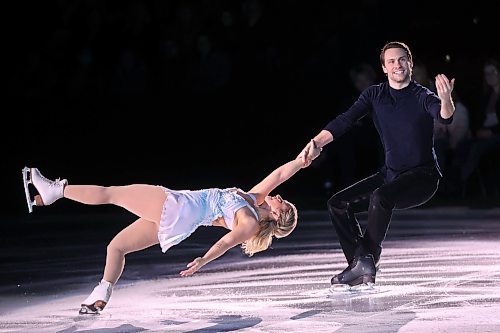 17122023
Kirsten Moore-Towers and Michael Marinaro perform together during the Stars On Ice 2023 Holiday Tour stop at Westoba Place in Brandon on Sunday. 
(Tim Smith/The Brandon Sun)