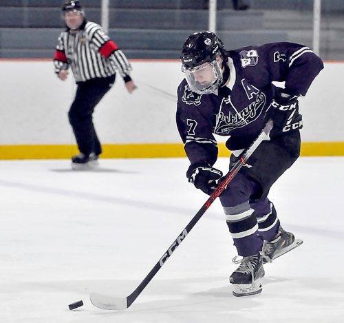 Vincent Massey Vikings sniper Carter Dittmer (7) has a league-best 24 goals and 42 points, good for third in the WHSHL scoring race. (Photos by Jules Xavier/The Brandon Sun)