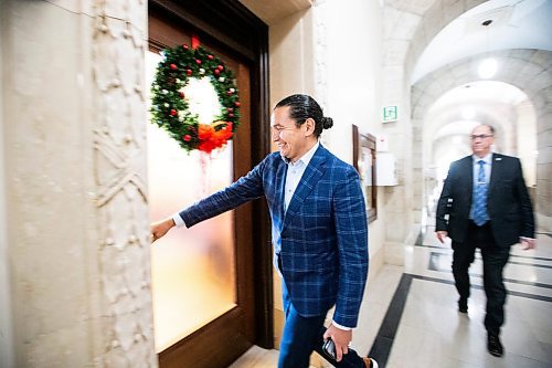 MIKAELA MACKENZIE / WINNIPEG FREE PRESS
	
Wab Kinew opens the door to his office on Friday, Dec. 15, 2023. For Maggie story.
Winnipeg Free Press 2023