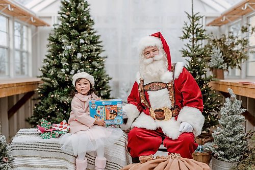 Bria Lylyk Photography

Manitoba Santa

Winnipeg Free Press 2023