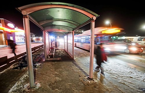 JOHN WOODS / WINNIPEG FREE PRESS
Bus shack on Portage Avenue across from Polo Park in Winnipeg Monday, December  18, 2023. 

Reporter: erik