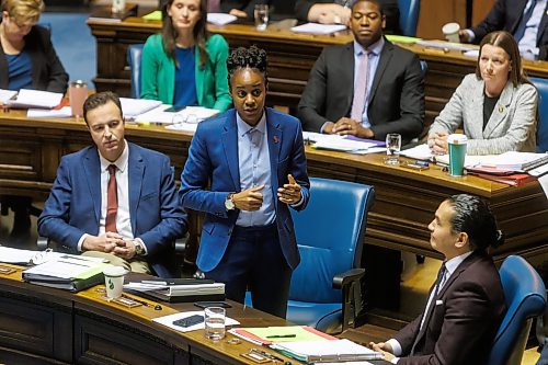 MIKE DEAL / WINNIPEG FREE PRESS
Uzoma Asagwara, Minister of Health, Seniors and Long-Term Care, speaks during question period in the Manitoba Assembly Chamber Thursday afternoon.
231130 - Thursday, November 30, 2023.