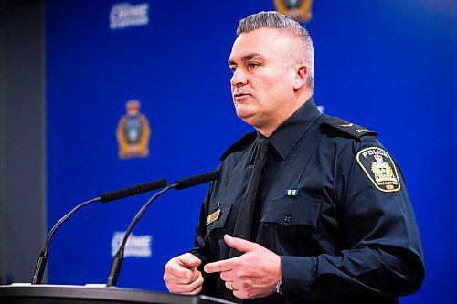 MIKAELA MACKENZIE / WINNIPEG FREE PRESS
	
Constable Jason Michalyshen speaks about the attempted murder and forcible confinement of a 27-year-old woman at a press conference on Wednesday, Dec. 20, 2023. For Erik story.
Winnipeg Free Press 2023