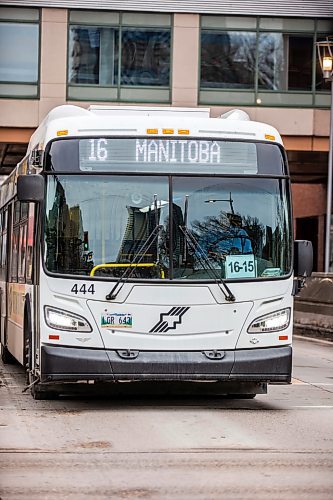 MIKAELA MACKENZIE / WINNIPEG FREE PRESS
	
Winnipeg Transit buses on Graham Avenue on Wednesday, Dec. 20, 2023. For transit series.
Winnipeg Free Press 2023