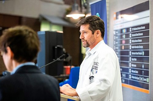 MIKAELA MACKENZIE / WINNIPEG FREE PRESS
	
Dr. Shawn Young, chief operating officer of HSC Winnipeg, speaks to the media about a spike in children&#x573; respiratory viruses at the HSC on Thursday, Dec. 21, 2023. For story.
Winnipeg Free Press 2023