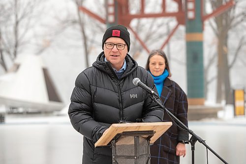 BROOK JONES / WINNIPEG FREE PRESS
The skating rinks and trails at The Forks have been named Winnipeg 150 Winter Park to honour the city's 150th birthday. The Canopy Rink at The Forks also opened to the public during the monrning of Friday, Dec. 22, 2023. Pictured: Winnipeg Mayor Scott Gillingham speaks during the formal announcement (left) at The Forks in Winnipeg, Man., Friday, Dec. 22, 2023. Also pictured is The Forks North Portage President and CEO Sara Stasiuk.
