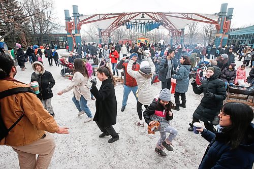 JOHN WOODS / WINNIPEG FREE PRESS
People dance to a DJ at New Year&#x2019;s Day festivities at The Forks in Winnipeg Monday, January 1, 2024. 

Reporter: nicole