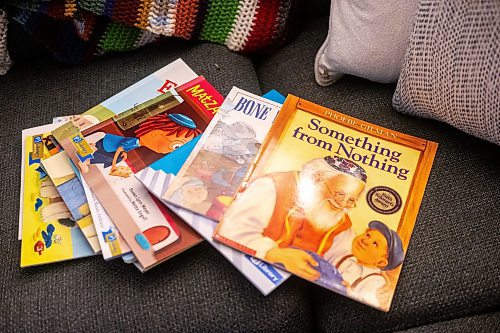 MIKAELA MACKENZIE / WINNIPEG FREE PRESS
	
Books from the PJ Library (a program run by the Jewish Federation of Winnipeg which provides free books to Jewish families) on Wednesday, Jan. 3, 2024.   For John Longhurst story.
Winnipeg Free Press 2023