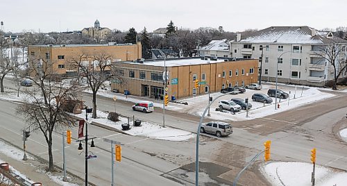 MIKE DEAL / WINNIPEG FREE PRESS
Winnipeg Child &amp; Family Services Adoption Services at 222 Provencher Blvd, where witnesses saw Winnipeg Police enter with guns drawn Wednesday over the noon hour.
See Chris Kitching story
240104 - Thursday, January 04, 2024.