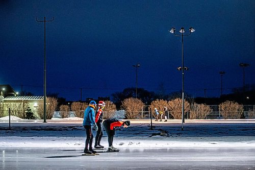 MIKAELA MACKENZIE / WINNIPEG FREE PRESS
	
Speedskaters at the Susan Auch Oval on Thursday, Jan. 4, 2024.  For Taylor Allen story.
Winnipeg Free Press 2023