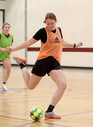 Minnedosa native Summer Olson led the Assiniboine Community College Cougars women's soccer team in scoring and was named to the MCAC all-conference team in the fall. She leads the Cougars into the futsal season starting on Sunday in Winnipeg. (Thomas Friesen/The Brandon Sun)