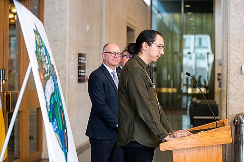 MIKAELA MACKENZIE / WINNIPEG FREE PRESS
	
Artist Jordan Stranger speaks at the reveal the Winnipeg 150 graphic at City Hall on Monday, Jan. 15, 2024. For Tyler story.
Winnipeg Free Press 2023