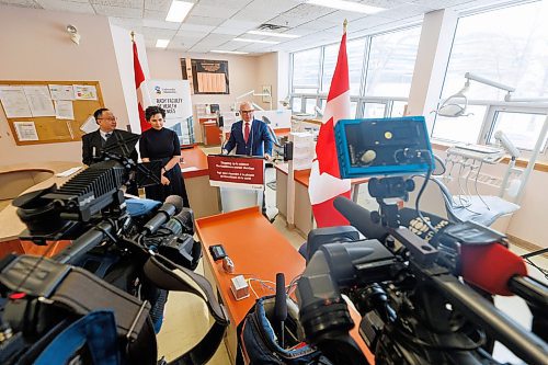 MIKE DEAL / WINNIPEG FREE PRESS
Minister of Employment, Workforce Development and Official Languages, Randy Boissonnault, announces during a media conference at the Dr. Gerald Niznick College of Dentistry, University of Manitoba, funding through the Foreign Credential Recognition Program that will provide internationally educated health professionals with the support and experience they need to pursue opportunities in Canada's healthcare sector.
See Katie May story
240115 - Monday, January 15, 2024.