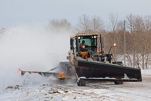 15012024
A grader clears snow from a grid road southwest of Brandon on a windy and bitterly cold Monday afternoon.
(Tim Smith/The Brandon Sun)
