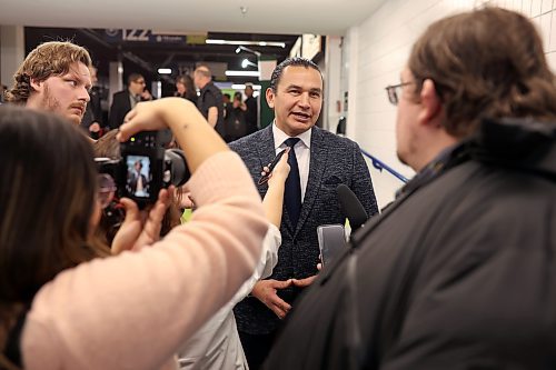 16012024
Premier Wab Kinew speaks to reporters at Manitoba Ag Days 2024 at the Keystone Centre on Tuesday.
(Tim Smith/The Brandon Sun)