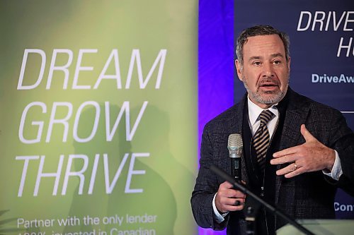 16012024
David Frum, a social and political commentator and staff writer at The Atlantic delivers the talk Geopolitics in Uncertain Times in the FCC Theatre during Manitoba Ag Days 2024 at the Keystone Centre on Tuesday.
(Tim Smith/The Brandon Sun)