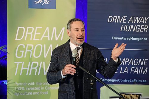 16012024
David Frum, a social and political commentator and staff writer at The Atlantic delivers the talk Geopolitics in Uncertain Times in the FCC Theatre during Manitoba Ag Days 2024 at the Keystone Centre on Tuesday.
(Tim Smith/The Brandon Sun)