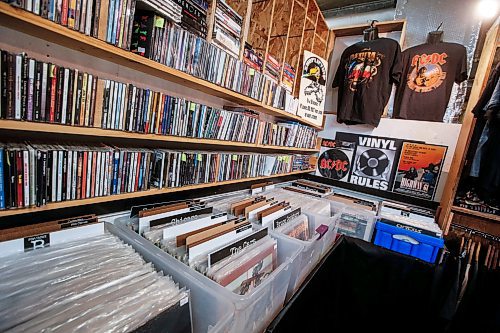 JOHN WOODS / WINNIPEG FREE PRESS
Peter Dul, owner of Duly Records, photographed at his store at Thirsty&#x2019;s Flea Market in Winnipeg Sunday, January  21, 2024. 

Reporter: dave