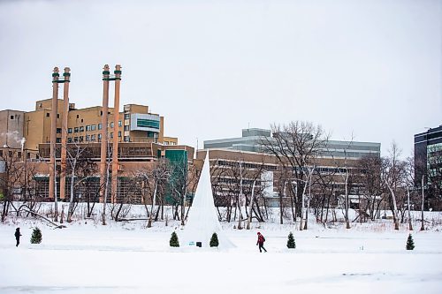 MIKAELA MACKENZIE / WINNIPEG FREE PRESS
	
James Torrance, who has been waiting for opening day (and checking daily), skates on the Nestaweya River Trail at The Forks on Thursday, Jan. 25, 2024. For Malak (?) story or standup.
Winnipeg Free Press 2024