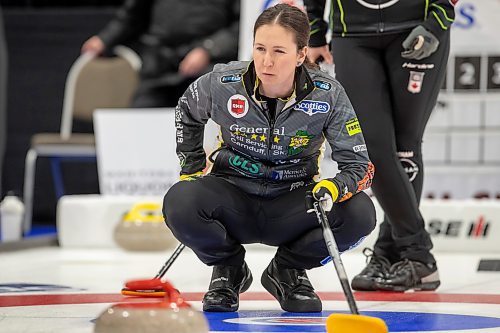 BROOK JONES / WINNIPEG FREE PRESS
Skip Lisa McLeod of Team McLeod from the Portage Curling Club competes in the 2024 Manitoba Women's Curling Championships - Scotties Tournament of Hearts presented by Rocky Mountain Equipment at the Access Event Centre in Morden, Man., Wednesday, Jan. 24, 2024. Members of Team McLeod include third Janelle Lach, second Hallie McCannell, lead Jolene Callum and alternate Hailey McFarlane. Pictured: McLeod calling the line during her team's match against Team Cameron from the Granit Curling Club Wednesday, Jan. 24, 2024. Pictured: McLeod is focused on the rock while watching the line with during her team's match against Team Cameron from the Granit Curling Club Wednesday, Jan. 24, 2024.