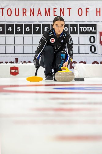 BROOK JONES / WINNIPEG FREE PRESS
Skip Kristy Watling of Team Watling from the East St. Paul Curling Club competes in the 2024 Manitoba Women's Curling Championships - Scotties Tournament of Hearts presented by Rocky Mountain Equipment at the Access Event Centre in Morden, Man., Wednesday, Jan. 24, 2024. Members of Team McLeod include third Laura Burtnyk, second Emily Deschenes and lead Sarah Pyke. Pictured: Watling preparing to throw her rock during her team's match against Team Lawes from the Fort Rough Curling Curling Club Wednesday, Jan. 24, 2024.