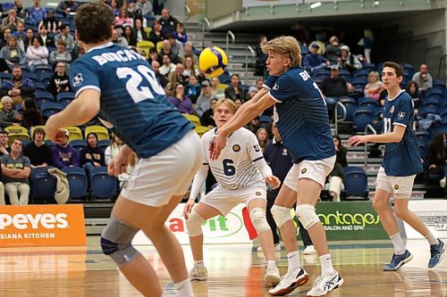 Brandon University Bobcats left side Liam Pauls passes a serve against the UBC Okanagan Heat in Canada West men's volleyball action at the Healthy Living Centre on Friday. (Thomas Friesen/The Brandon Sun)