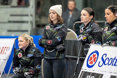 BROOK JONES / WINNIPEG FREE PRESS
Alternate Mackenzie Zacharais (second from far left) is pictured with teammates third Meghan Walter (far left), second Taylor McDonald (second from far right) and skip Kate Cameron from team Cameron from the Granit Curling Club at the 2024 Manitoba Women's Curling Championships - Scotties Tournament of Hearts presented by Rocky Mountain Equipment at the Access Event Centre in Morden, Man., Friday, Jan. 26, 2024. Team Cameron also includes lead Mackenzie Elias.