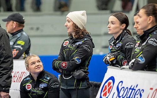 BROOK JONES / WINNIPEG FREE PRESS
Alternate Mackenzie Zacharais (second from far left) is pictured with teammates third Meghan Walter (from left), second Taylor McDonald, skip Kate Cameron and Mackenzie Elias from team Cameron from the Granit Curling Club at the 2024 Manitoba Women's Curling Championships - Scotties Tournament of Hearts presented by Rocky Mountain Equipment at the Access Event Centre in Morden, Man., Friday, Jan. 26, 2024.