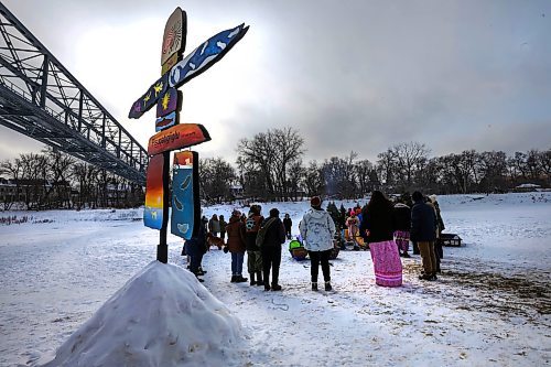 RUTH BONNEVILLE / WINNIPEG FREE PRESS

Standup - Assiniboine River Art

Knowledge keepers and members of the Villa Rosa community take part in a small ceremony on the Assiniboine River to honour the students of Villa Rosa that created artwork, including 4 benches and an inukshuk (in foreground) for the Wolseley Winter Wonderland River Trail  Friday.  


Jan 26th, 2024