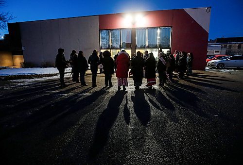JOHN WOODS / WINNIPEG FREE PRESS
People gather at a community fire for Crystal Saunders and family at Ma Ma Wi Chi Itata Centre in Winnipeg Tuesday, January 30, 2024.  RCMP released information yesterday regarding charges laid in her murder.

Reporter: nicole