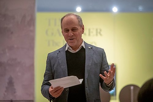 BROOK JONES / WINNIPEG FREE PRESS
The Winnipeg Art Gallery hosts Tim Gardner: The Full Story curator tour and book launch at the WAG-Qaumajuq in Winnipeg, Man., Friday, Feb. 2, 2024. Pictured: WAG-Qaumajuq director &amp; CEO Stephen Borys talks about Gardner and his works of art at the book launch.