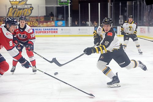 Brandon Wheat Kings forward Caleb Hadland (10) fires a shot on net during WHL action against the Lethbridge Hurricanes at Westoba Place Friday night. (Tim Smith/The Brandon Sun)