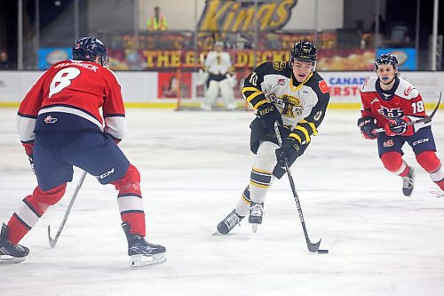 09022024
Caleb Hadland #10 of the Brandon Wheat Kings moves the puck up ice during WHL action against the Lethbridge Hurricanes at Westoba Place on Friday evening. (Tim Smith/The Brandon Sun)