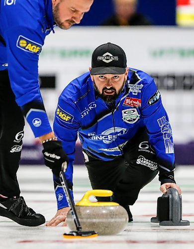 JOHN WOODS / WINNIPEG FREE PRESS
Reid Carruthers competes against Braden Calvert in the Manitoba mens curling championship in Stonewall Sunday, February 11, 2024. 

Reporter: taylor