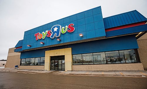 JOHN WOODS / WINNIPEG FREE PRESS
Toys-R-Us store near Polo Park is photographed Monday, February 12, 2024. HMV is planning to sell their products in the national toy store chain.

Reporter: gabby
