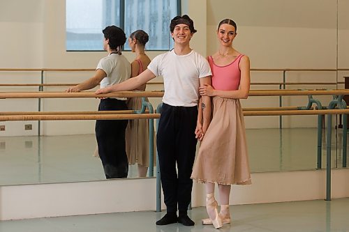 MIKE DEAL / WINNIPEG FREE PRESS
Liam Saito and Katie Simpson.
Lots of couples have found love in the studios of the Royal Winnipeg Ballet. Current company dancers Liam Saito and Katie Simpson.
See Jen Zoratti story
240208 - Thursday, February 08, 2024.