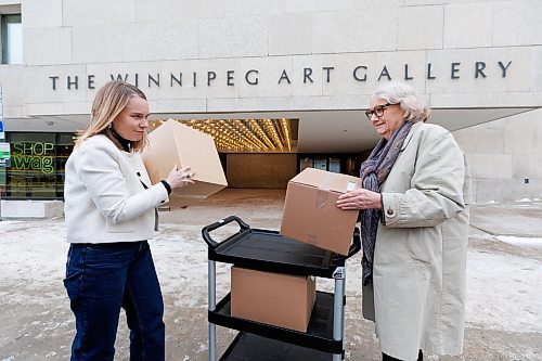 MIKE DEAL / WINNIPEG FREE PRESS
Artist Ione Thorkelsson drops off a few pieces of her work at the WAG gift shop Tuesday morning with the help of gift shop manager, Sherri Van Went.
Ione Thorkelsson is a local glass artist who&#x2019;s working on dispersing her collection of artwork before she passes. She&#x2019;s been working with the WAG and other Winnipeg institutions to host special sales of her pieces.
See Eva Wasney story
240213 - Tuesday, February 13, 2024.