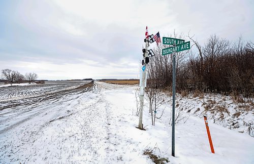 RUTH BONNEVILLE / WINNIPEG FREE PRESS

Local - RCMP border ride-along

Weathered  post with Canada and US Flags with monitors attached to it at the corner of South Ave and Boundary Ave. In Emerson.  This is a border site where people cross into Canada. 

Photo one of the old border crossing which is one of the  areas people are caught crossing the border.  Noyes&#x2013;Emerson East Border Crossing Canada&#x2013;United States port of entry that formerly connected the communities of Noyes, Minnesota, and Emerson, Manitoba has been closed since 2006 but still monitored by both the US and Canada Border Patrol.  See US helicopter flying over.  

Story: Cpl. James Buhler takes FP reporter and photographer on drive to the areas near Emerson MB. where people tend to illegally cross into Canada from the US. 


See story by Chris

Feb 13th,  2024