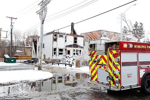 MIKE DEAL / WINNIPEG FREE PRESS
A building in the 100 block of Spence Street was partially destroyed by fire early Monday morning.
Winnipeg Fire Paramedic Service crews were on scene at the vacant house at 149 Spence St. before 5:20 a.m.
240226 - Monday, February 26, 2024